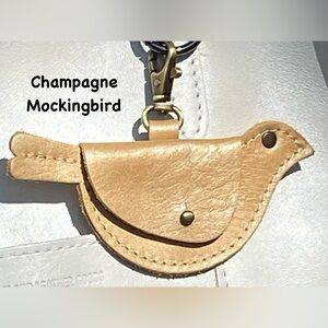NWOT Portland Leather Goods Champagne Mockingbird Pouch